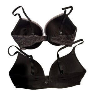 Two Calvin Klein Black padded no wires bra 32D